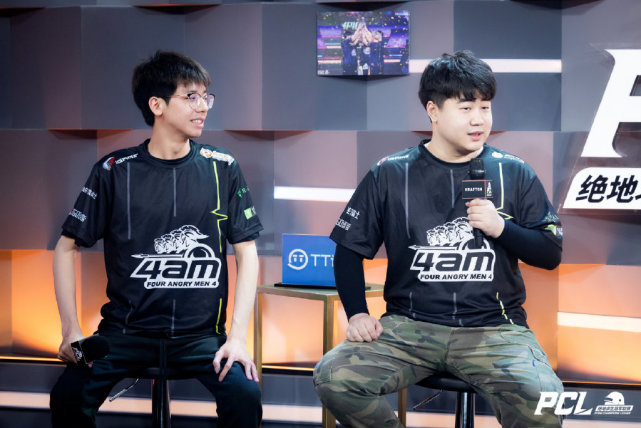 形站位时 形站位时